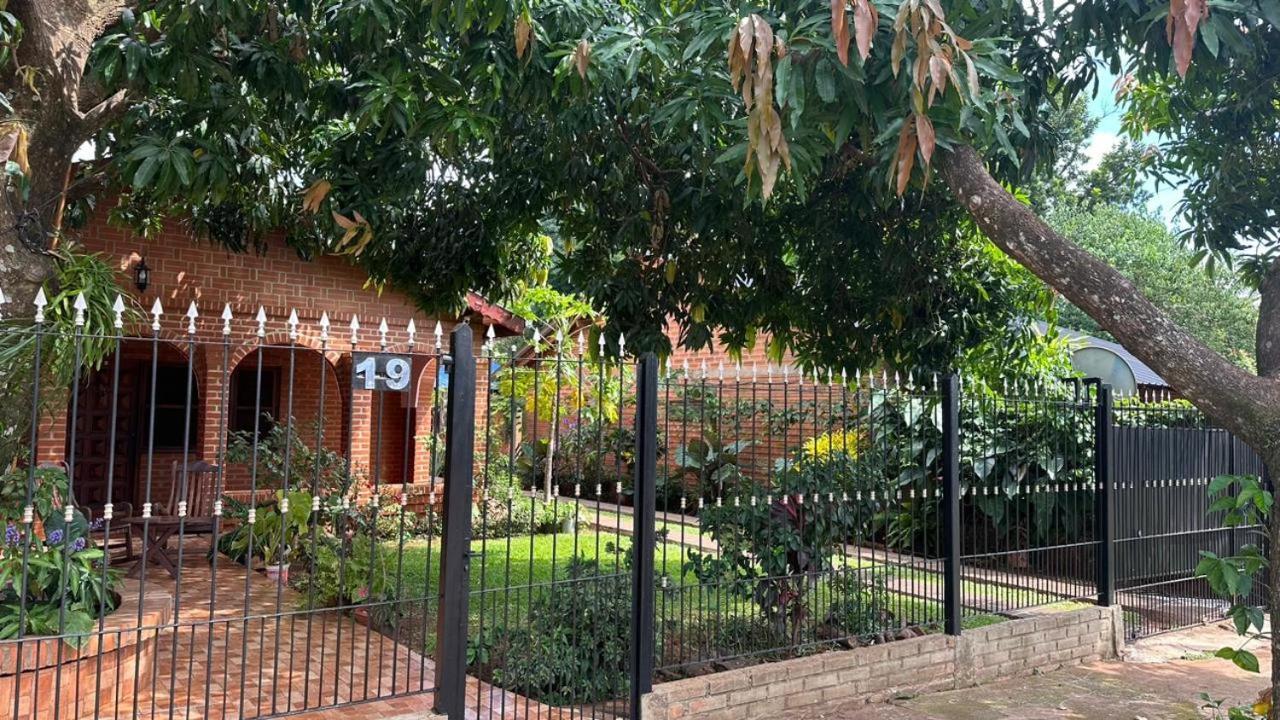 Cabanas Dorys Cataratas Del Iguazu Puerto Iguazú Esterno foto
